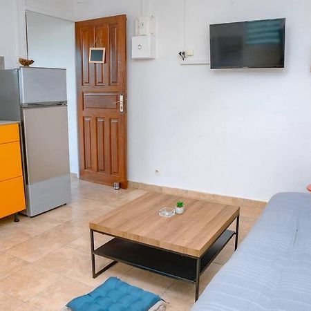 Villa Le Man Nima Les Abymes Esterno foto